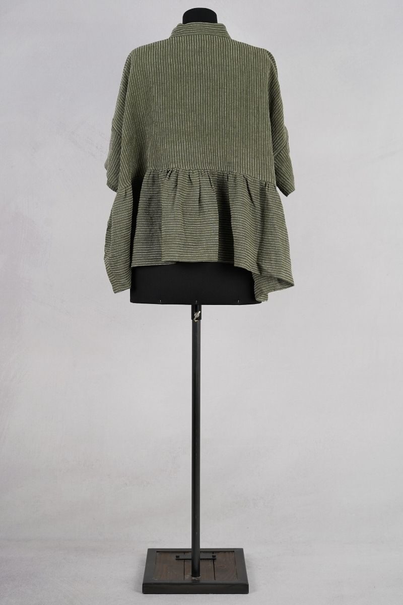 dogstar-ember-gather-jacket-moss-abby-maud-dos-pied.jpg dogstar ember gather jacket moss abby maud dos pied