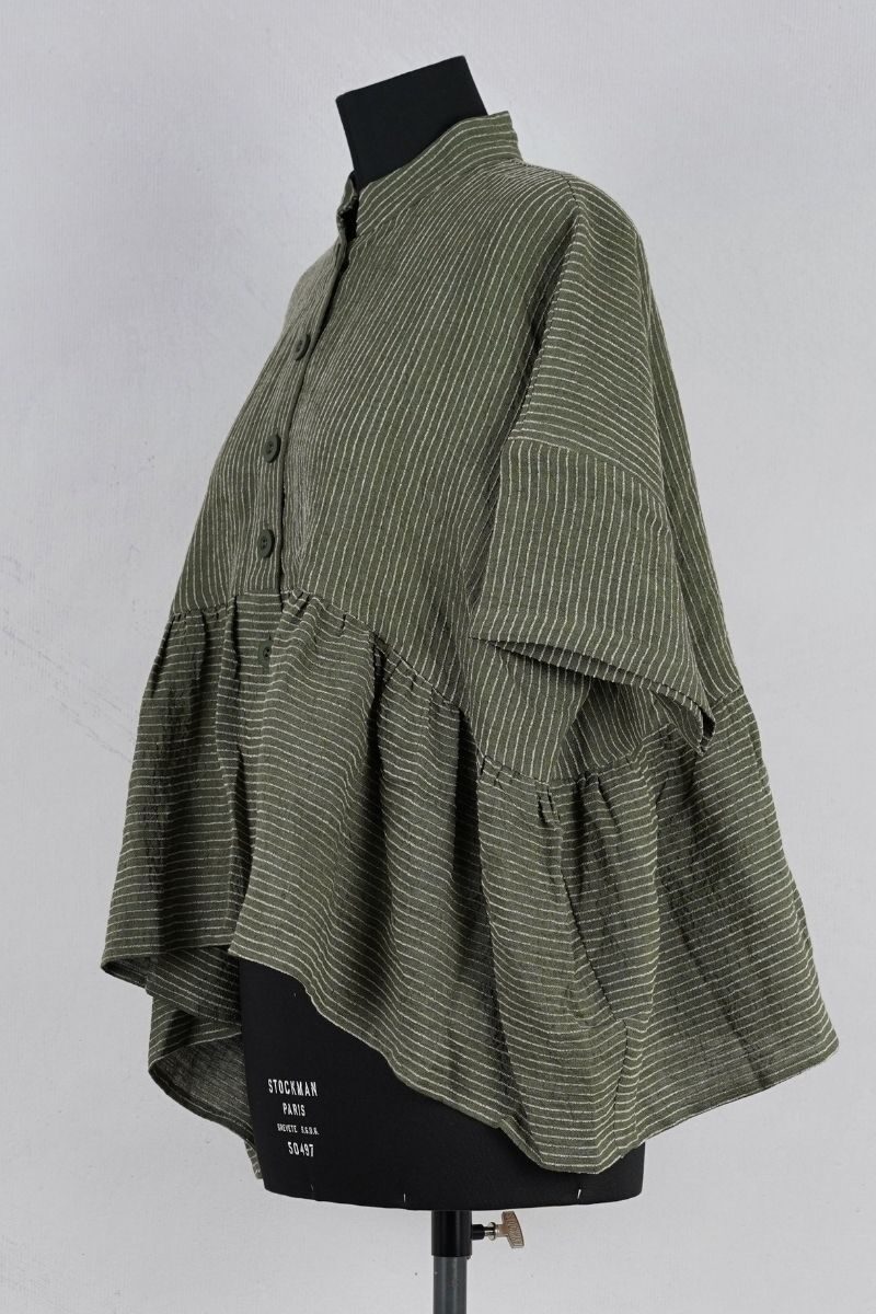 dogstar-ember-gather-jacket-moss-abby-maud-profil.jpg dogstar ember gather jacket moss abby maud profil