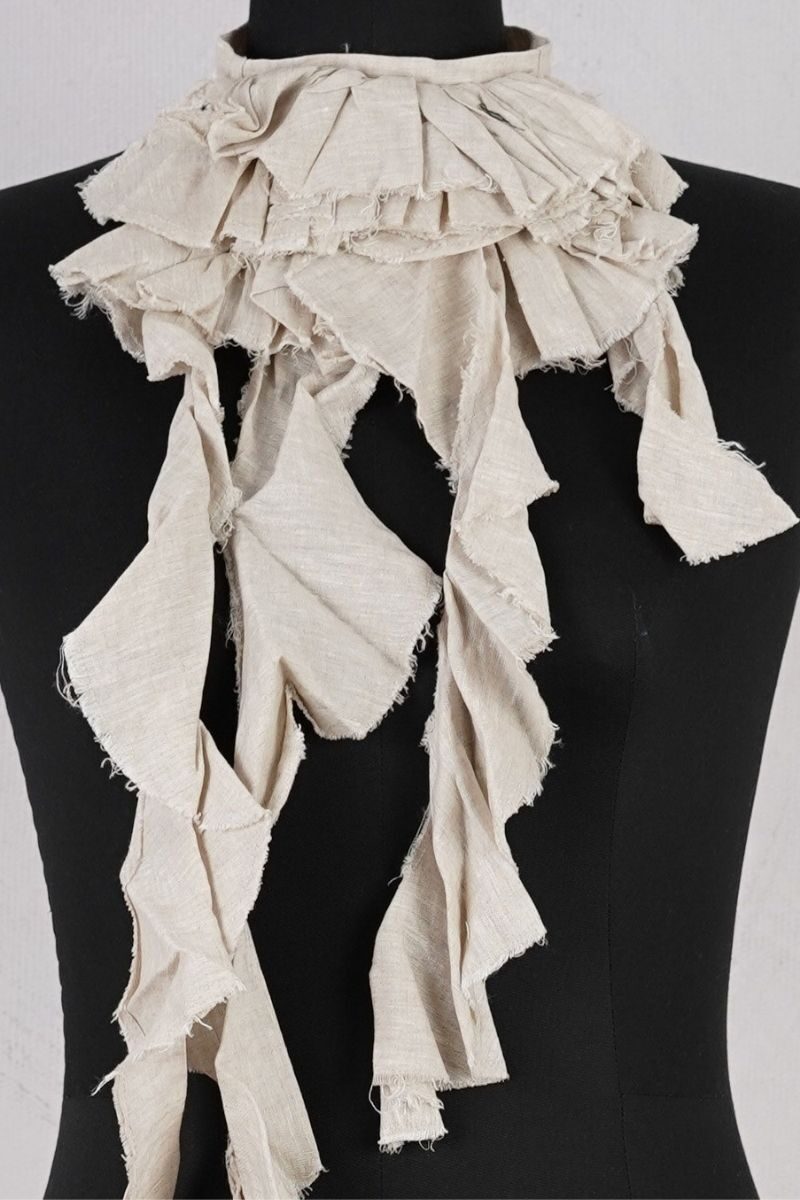 dogstar-sabi-frill-natural-abby-maud-face-tissu.jpg dogstar sabi frill natural abby maud face tissu