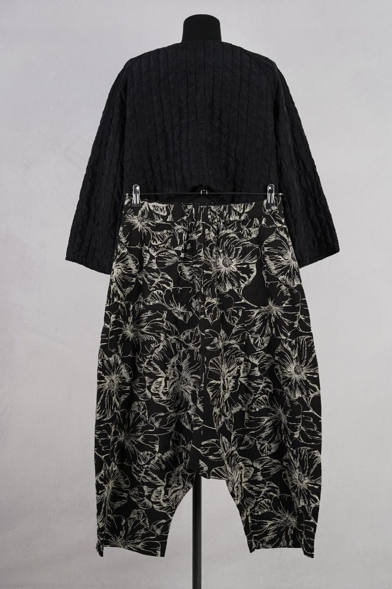 dogstar-sazanka-low-pants-black-abby-maud-dos.jpg dogstar sazanka low pants black abby maud dos
