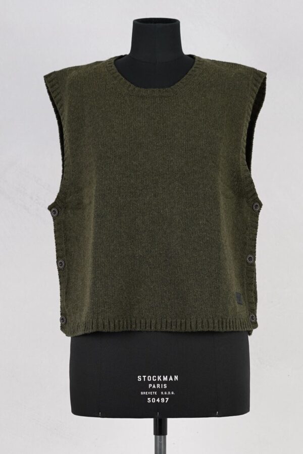 olars ulla vest silla green abby maud face