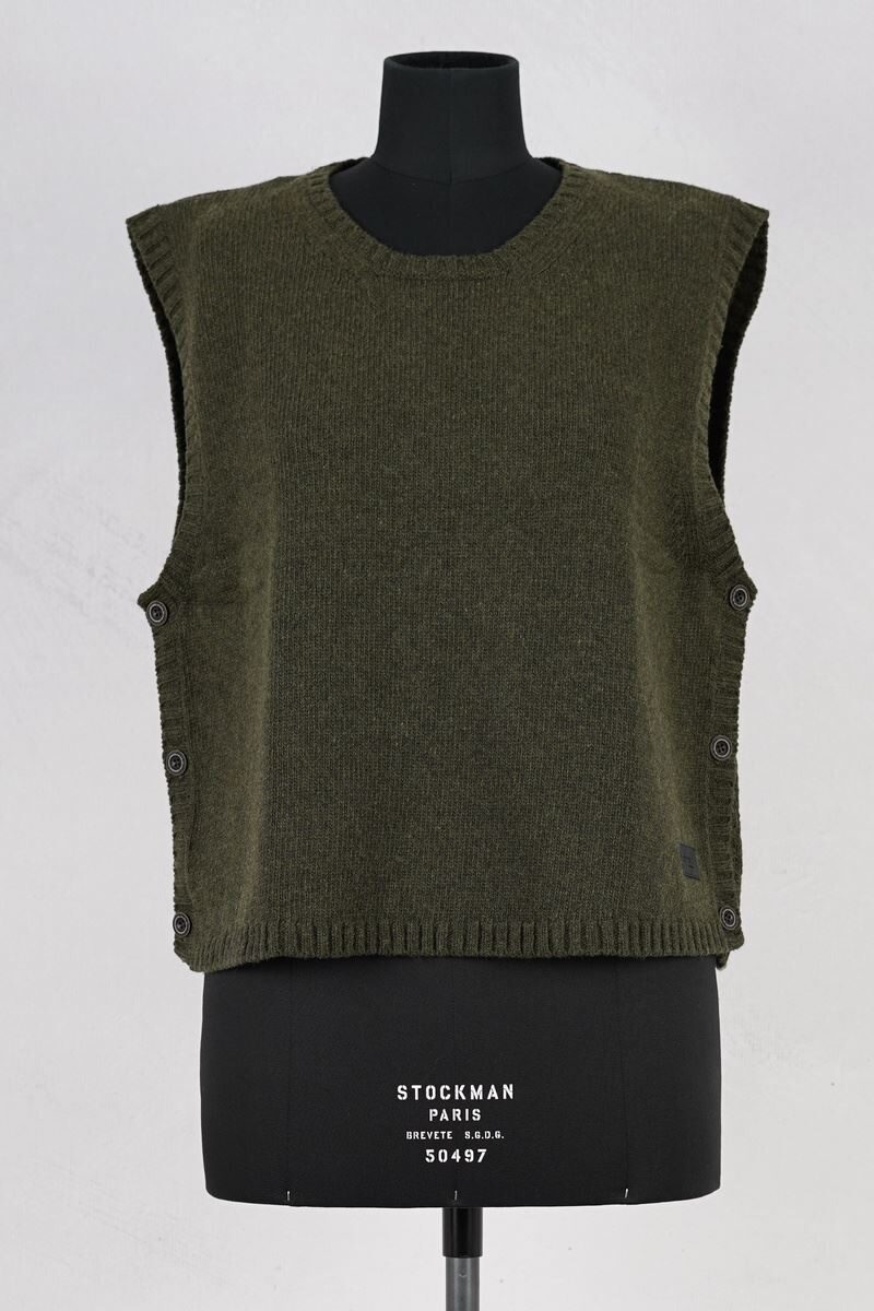 olars ulla vest silla green abby maud face