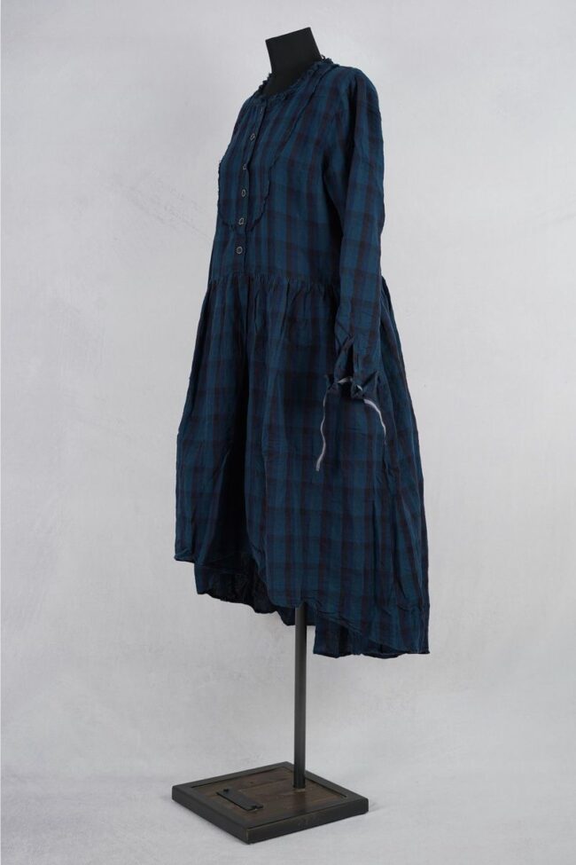 ewa-i-walla-sally-robe-55975-blue-checked-abby-maud-profil-pied ewa i walla sally robe 55975 blue checked abby maud profil pied