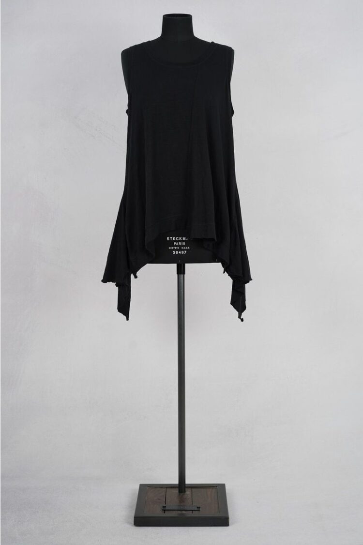 krista larson ballet tank black abby maud face 2 krista larson ballet tank black abby maud face 2