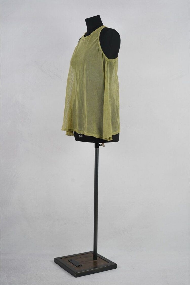 krista larson racer tank tulle avocado abby maud profil 1 krista larson racer tank tulle avocado abby maud profil 1