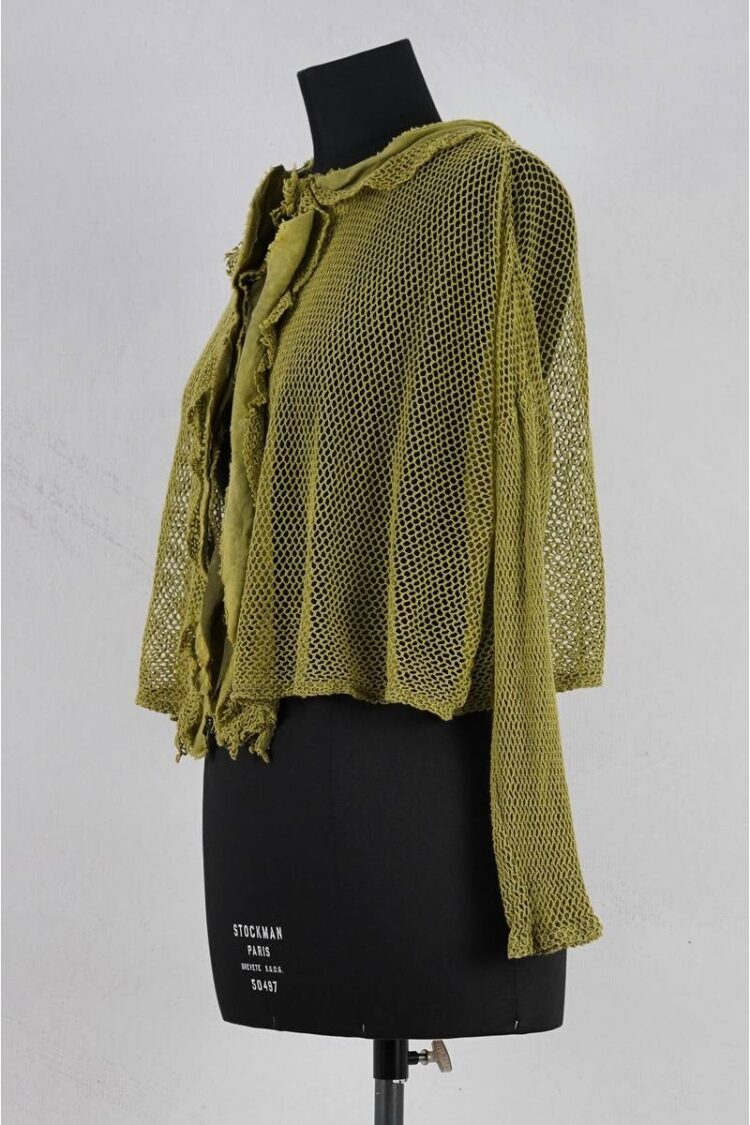 krista larson crop fishnet cardigan avocado abby maudprofil 2 krista larson crop fishnet cardigan avocado abby maudprofil 2