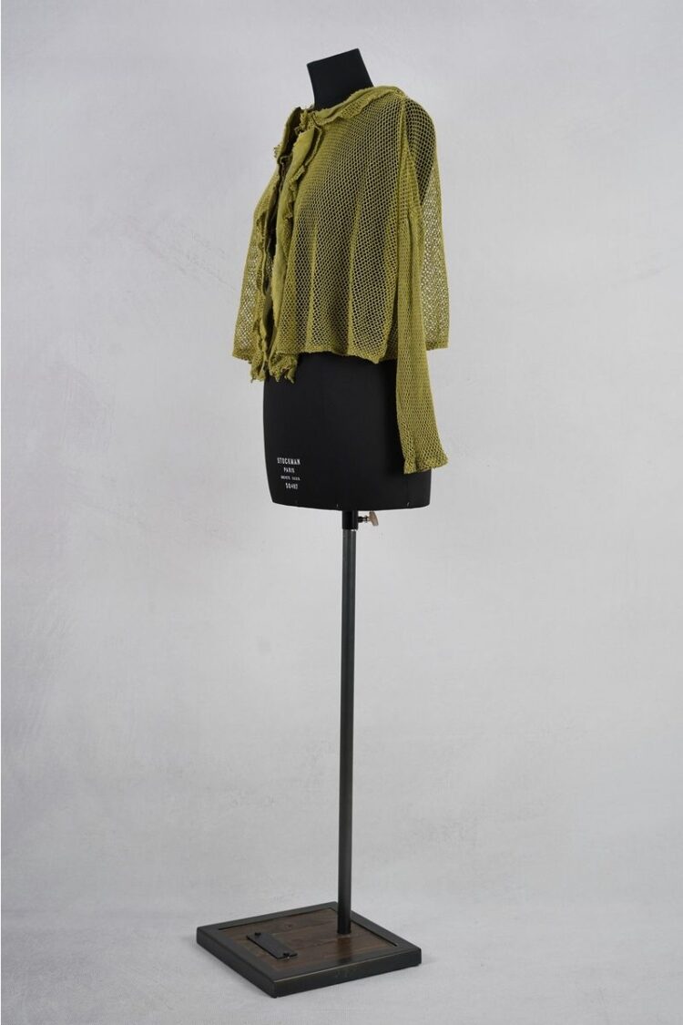 krista larson crop fishnet cardigan avocado abby maudprofil 3 krista larson crop fishnet cardigan avocado abby maudprofil 3