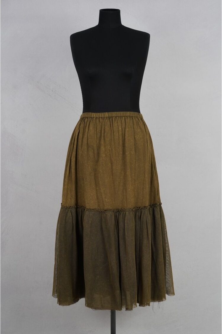 krista larson foundation skirt peanut abby maud face 3