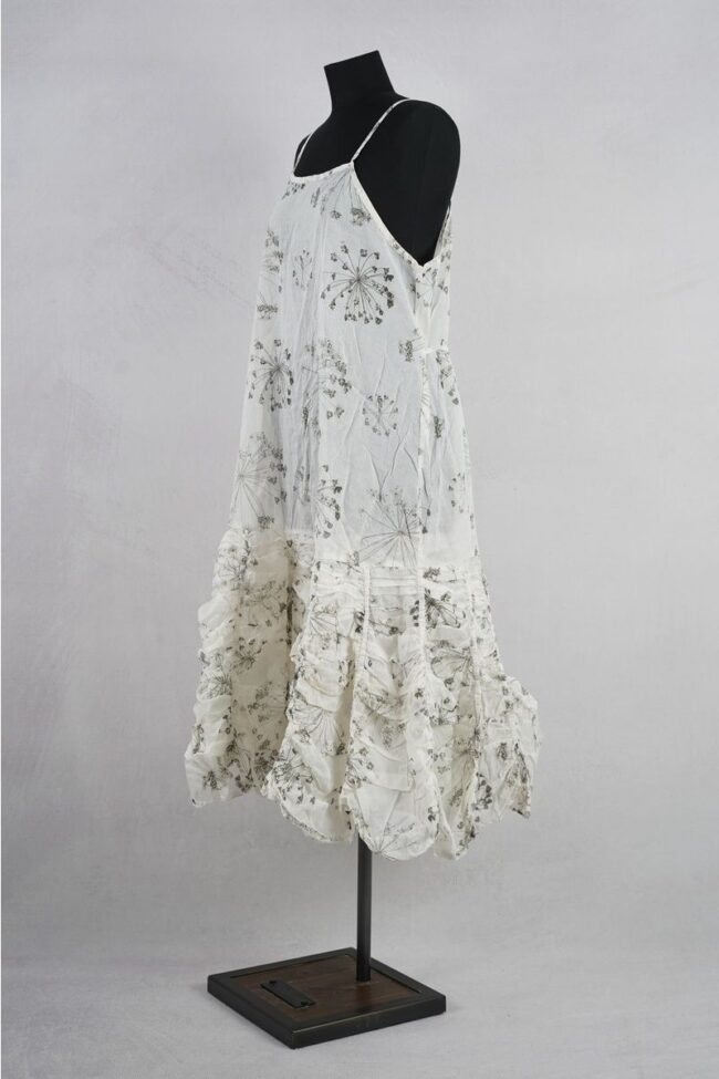 krista larson low rouched slip white queen ann lace organdi abby maud profil 2 krista larson low rouched slip white queen ann lace organdi abby maud profil 2