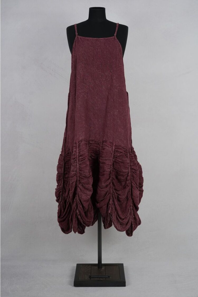 krista larson low rouched slip linen garnet abby maud face 1 krista larson low rouched slip linen garnet abby maud face 1