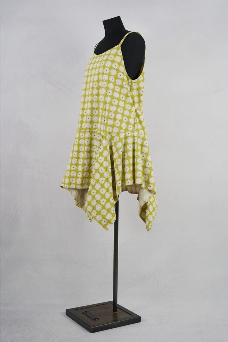 krista larson short pinwheel slip canvas citron abby maud profil 5 krista larson short pinwheel slip canvas citron abby maud profil 5