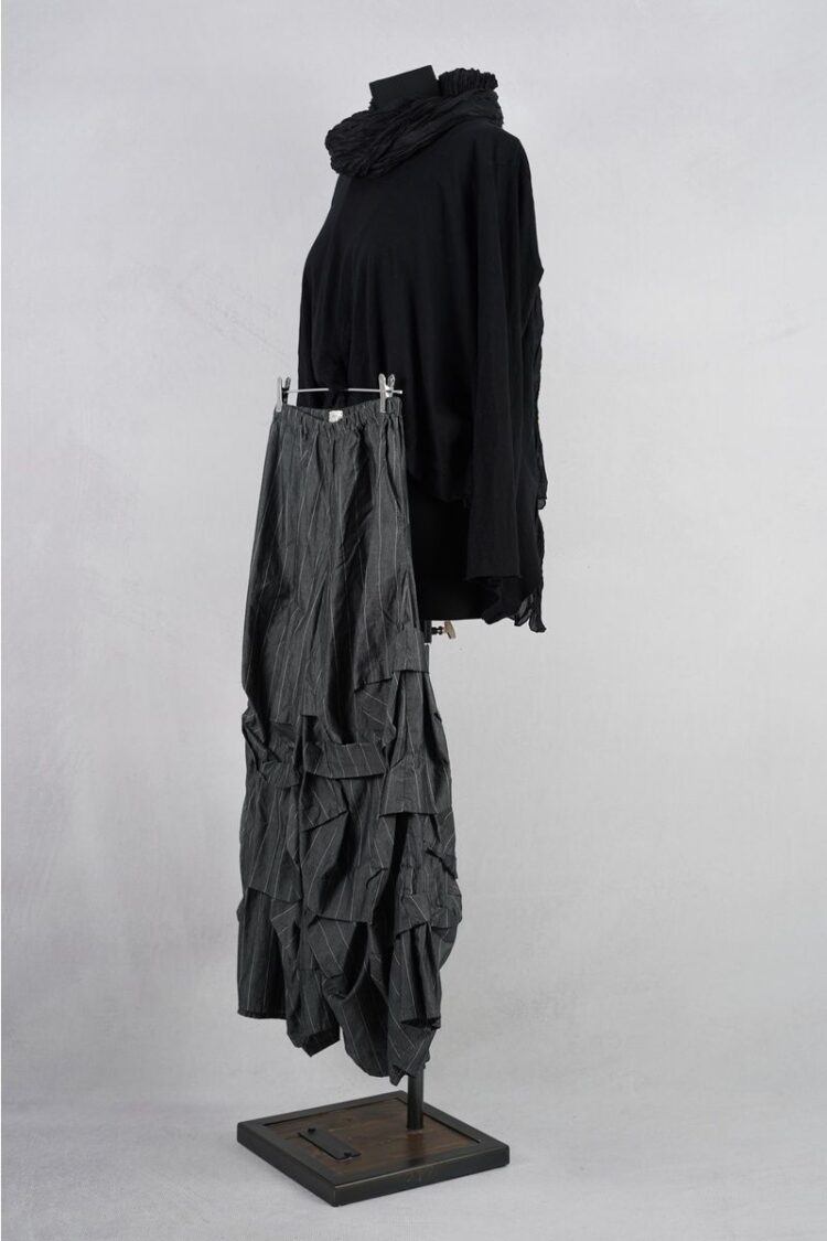 krista-larson-stormy-pants-ash-stripe-abby-maud-profil krista larson stormy pants ash stripe abby maud profil