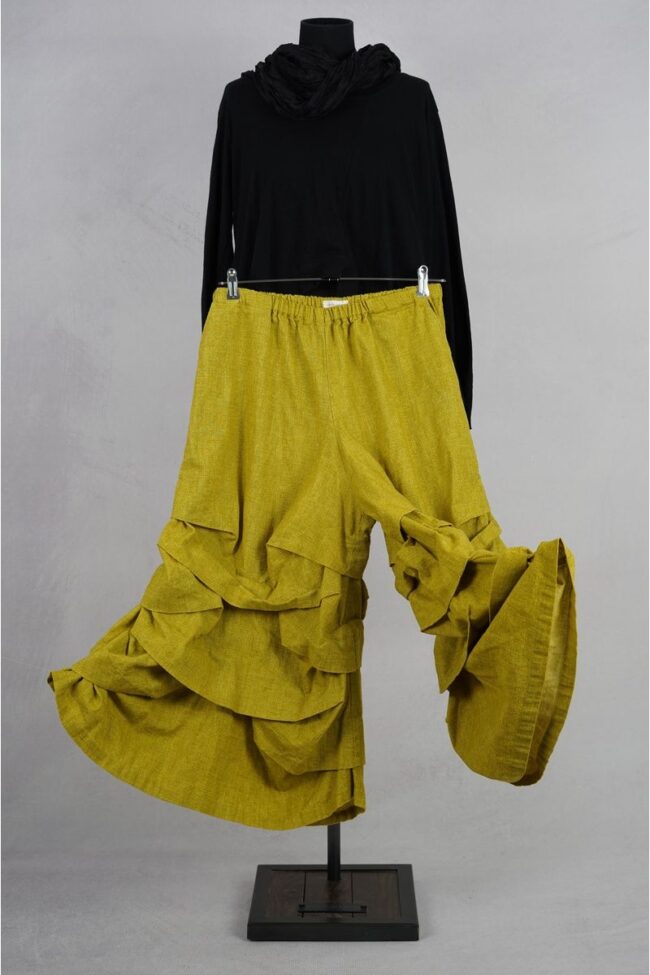 krista larson stormy pants boucle pear abby maud face 1 krista larson stormy pants boucle pear abby maud face 1