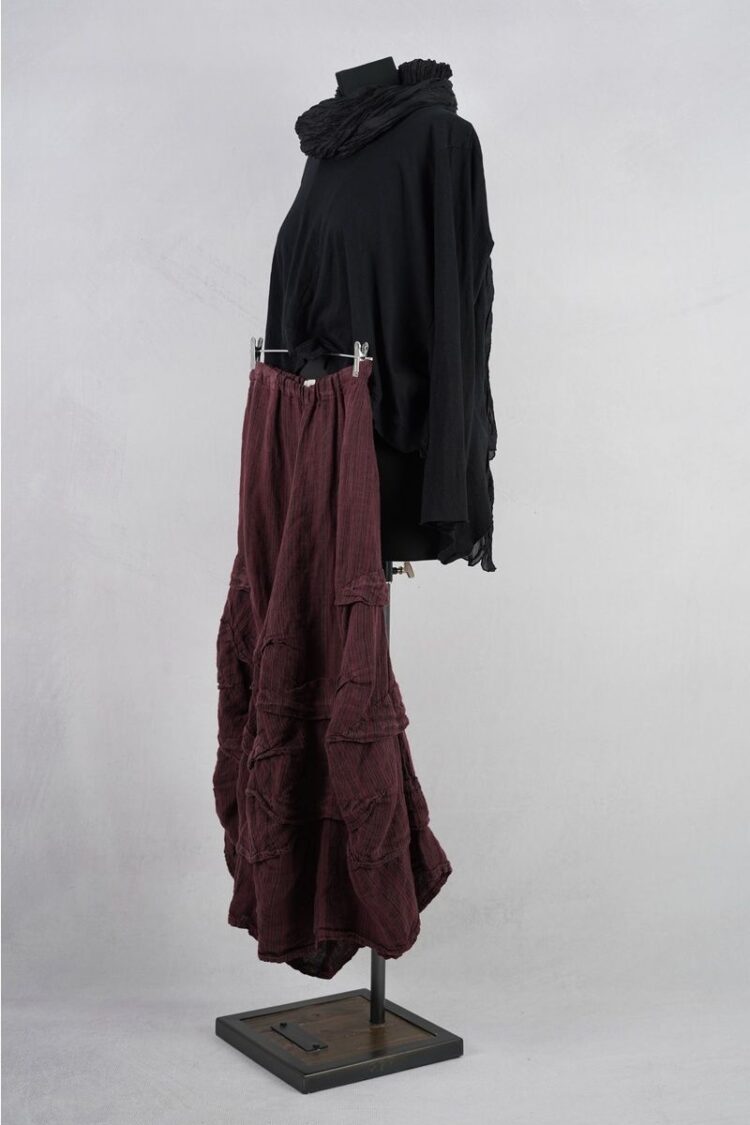 krista-larson-stormy-pants-merlot-linen-striped-abby-maud-profil krista larson stormy pant merlot linen striped abby maud profil