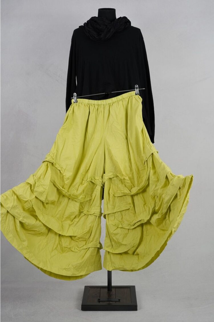 krista larson stormy pants pear voile abby maud face 1 krista larson stormy pants pear voile abby maud face 1