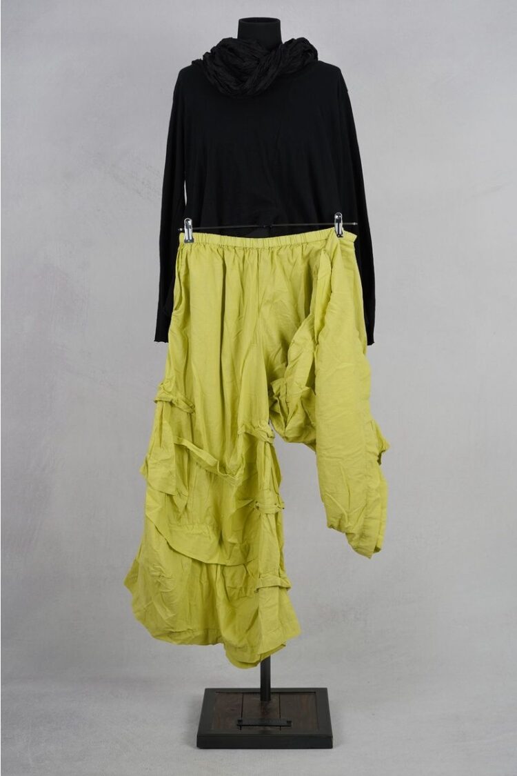 krista larson stormy pants pear voile abby maud face 4 krista larson stormy pants pear voile abby maud face 4