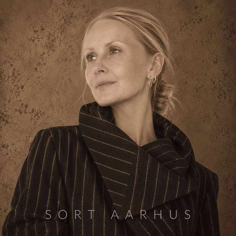 sort-aahrus-abby-maud-boutique sort aahrus abby maud boutique